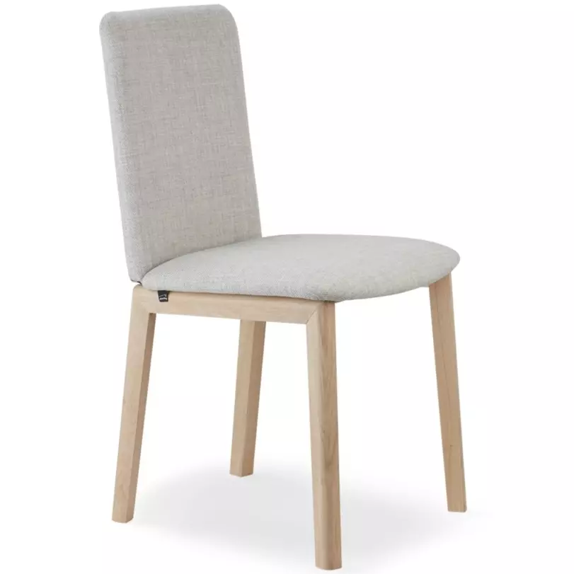 SM47  design szék, törtfehér szövet, olajozott natúr tölgy láb